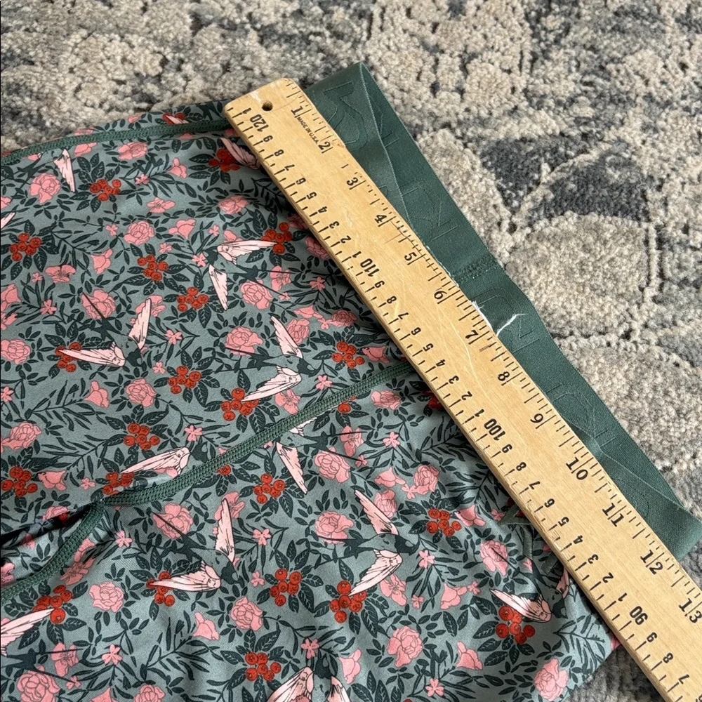 Kari Traa Floral Fryd Baselayer Top & Leggings Pink Green lightweight base layer - Picture 8 of 11